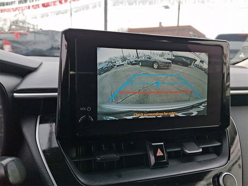 Used 2023 Toyota Corolla SE image 17