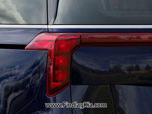 New 2026 Kia Carnival LXS image 14