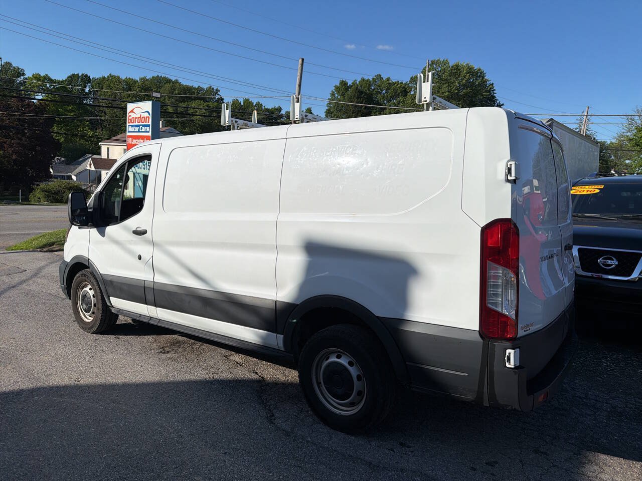 Used 2020 Ford Transit 150 Low Roof RWD image 5