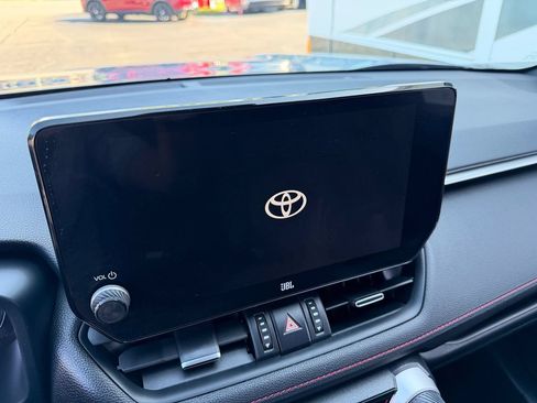 Used 2023 Toyota RAV4 XSE AWD/4WD image 13