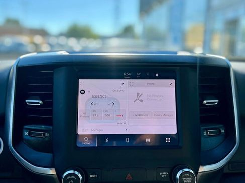 Used 2024 RAM 2500 Big Horn w/ Bed Utility Group image 22