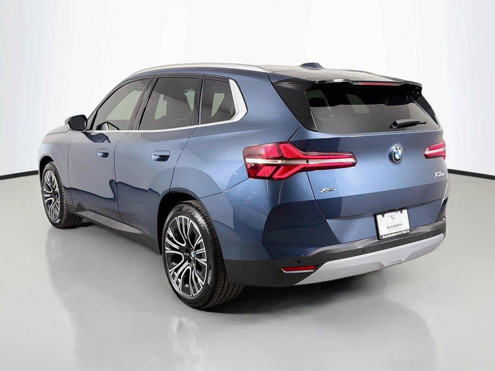 New 2026 BMW X3 xDrive30i w/ Premium Package AWD/4WD image 7