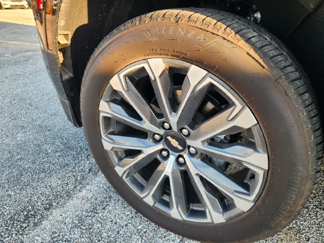 Used 2026 Chevrolet Tahoe High Country RWD image 10