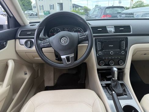 Used 2014 Volkswagen Passat TDI SE FWD image 20