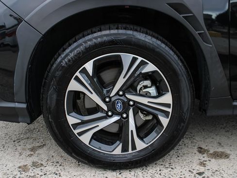 Used 2024 Subaru Crosstrek 2.0i Premium AWD/4WD image 40
