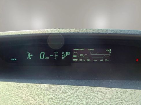 Used 2014 Toyota Prius Three image 21