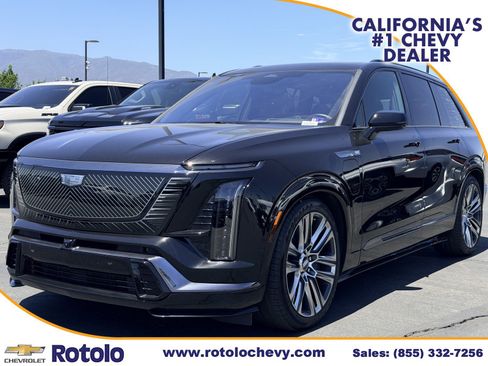 Used 2026 Cadillac Vistiq Platinum w/ LPO, Floor Liner Package AWD/4WD image 3