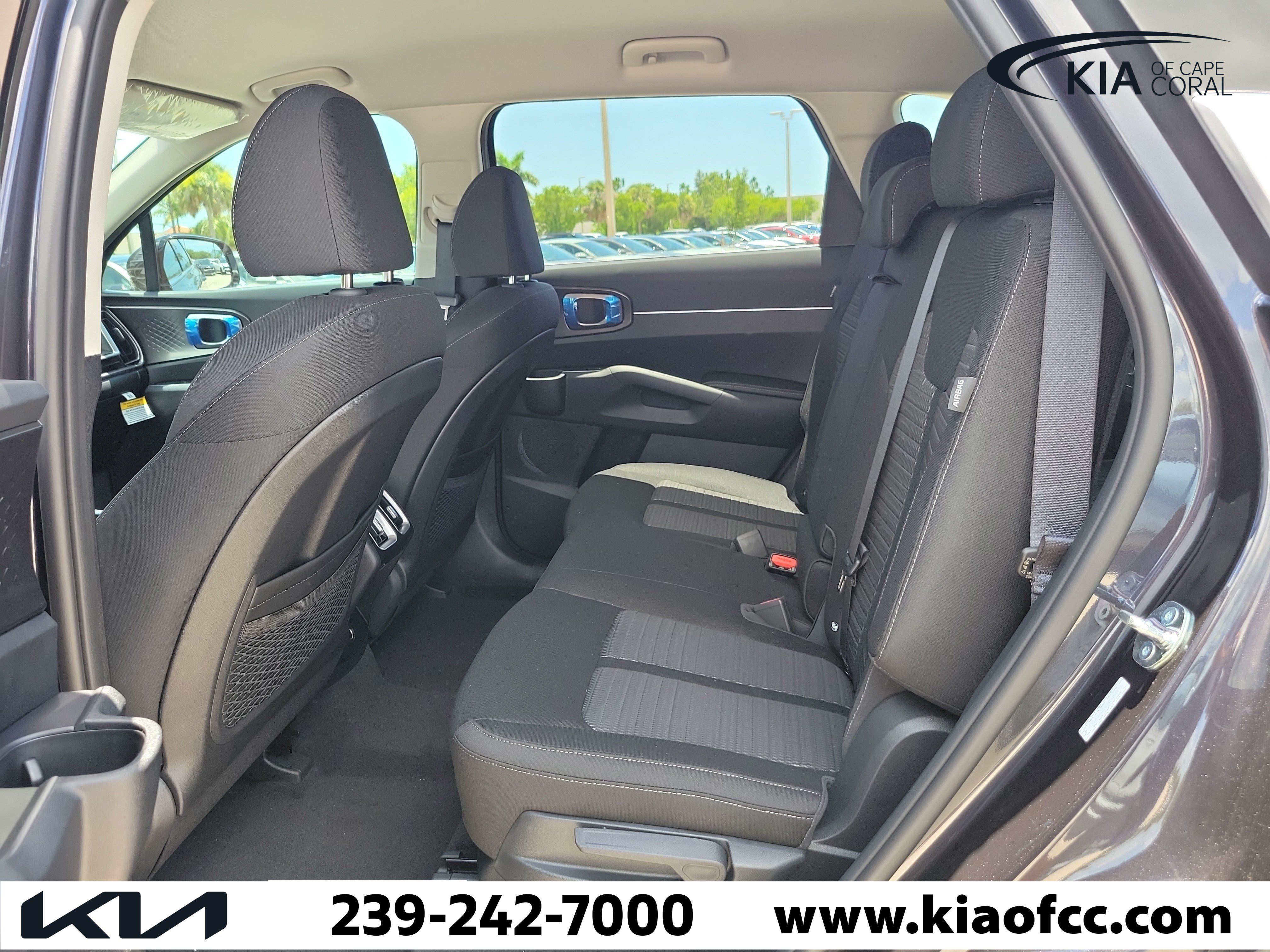 New 2026 Kia Sorento LX FWD image 11