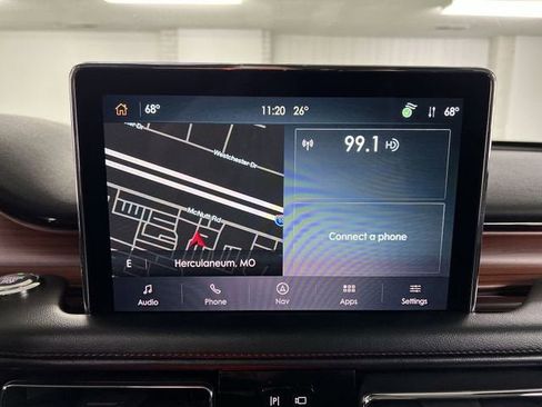 Used 2023 Lincoln Aviator Reserve w/ Equipment Group 201A image 13