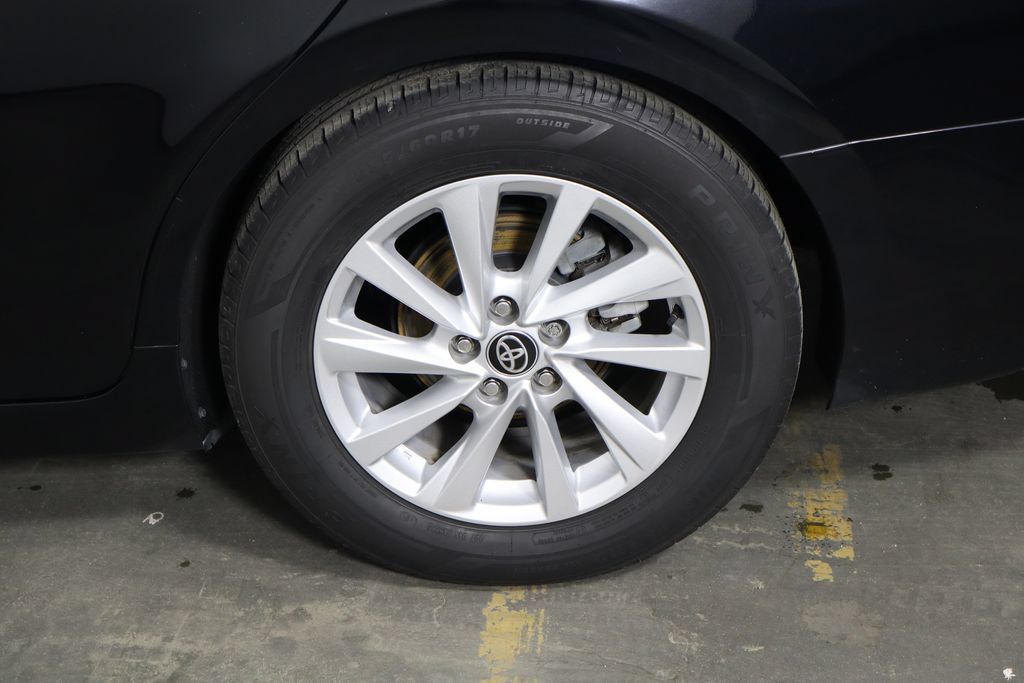 Used 2024 Toyota Camry LE w/ Convenience Package FWD image 42