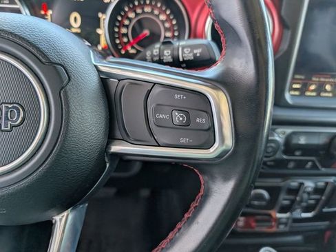 Used 2022 Jeep Wrangler Unlimited Rubicon AWD/4WD image 14