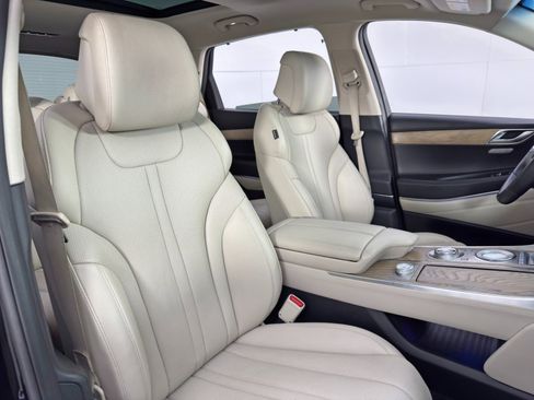 Used 2021 Genesis GV80 2.5T w/ Advanced Package 03 image 42