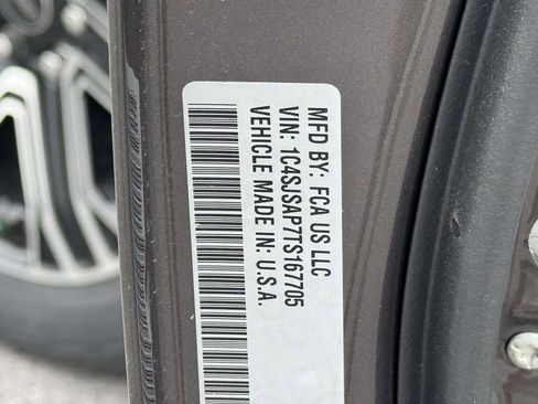 New 2026 Jeep Grand Wagoneer L 4WD w/ Premium Group I image 31