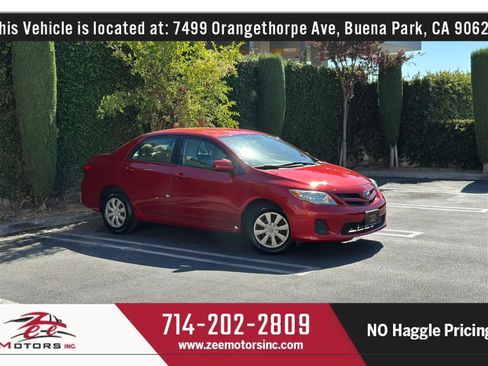Used 2011 Toyota Corolla LE w/ Preferred Accessory Pkg FWD image 2