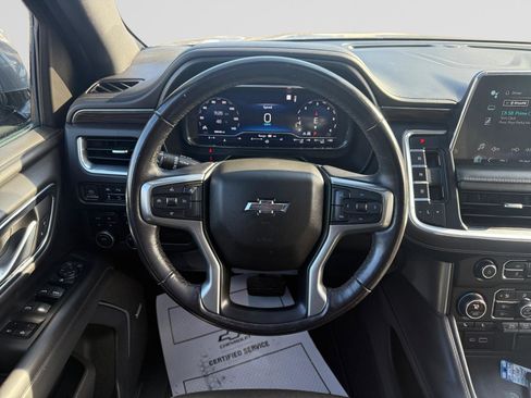 Used 2022 Chevrolet Tahoe Z71 image 12