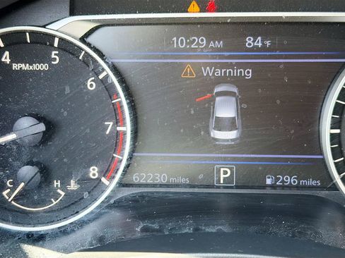 Used 2020 Nissan Altima 2.5 SR w/ Premium Package FWD image 12