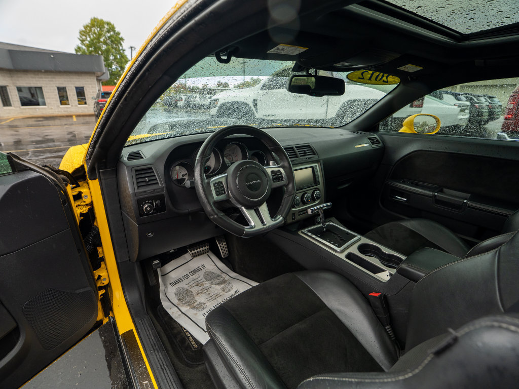 Used 2012 Dodge Challenger SRT8 Yellow Jacket w/ Premium Sound Group RWD image 20