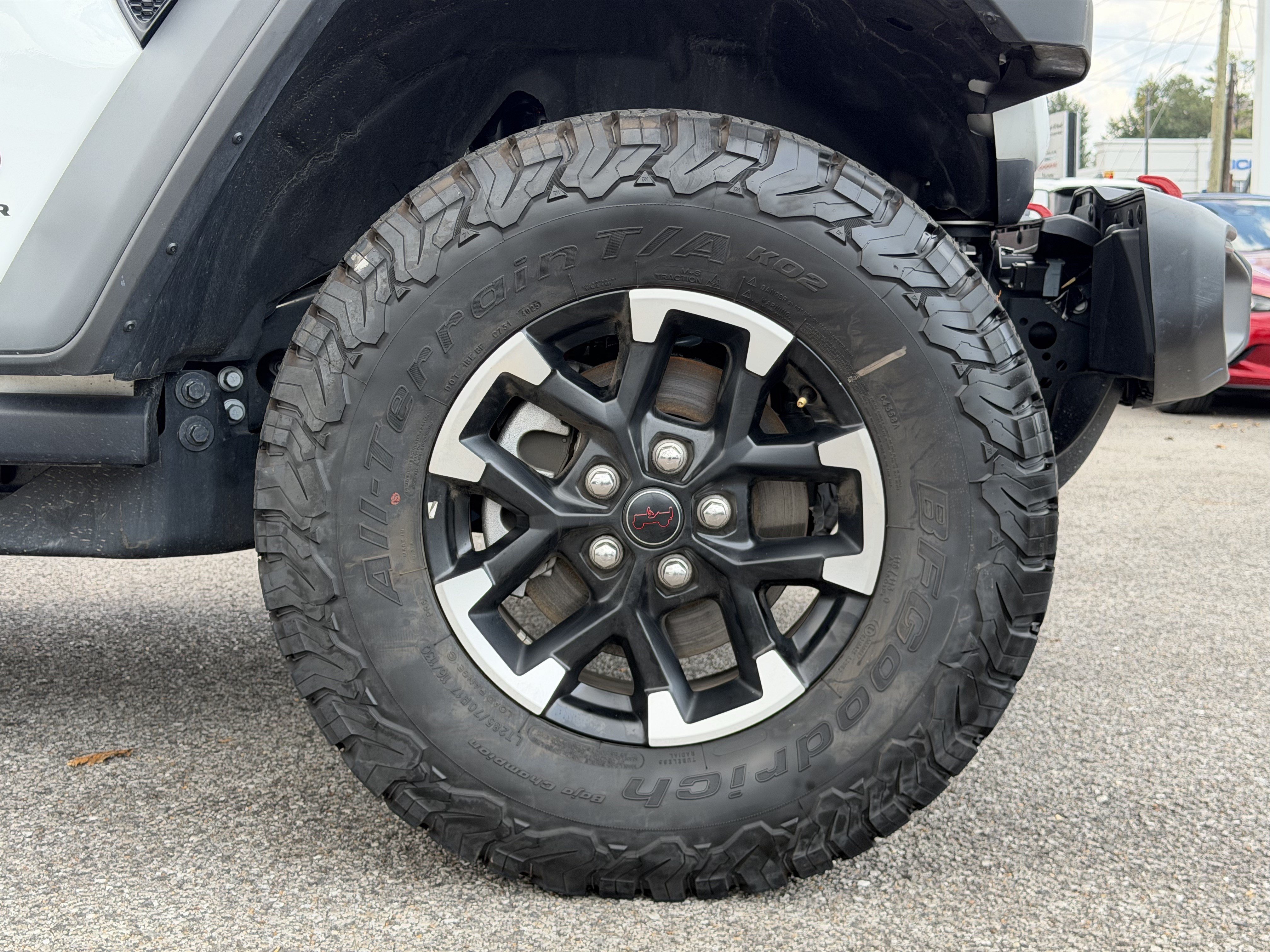 Used 2026 Jeep Wrangler Unlimited Rubicon AWD/4WD image 13