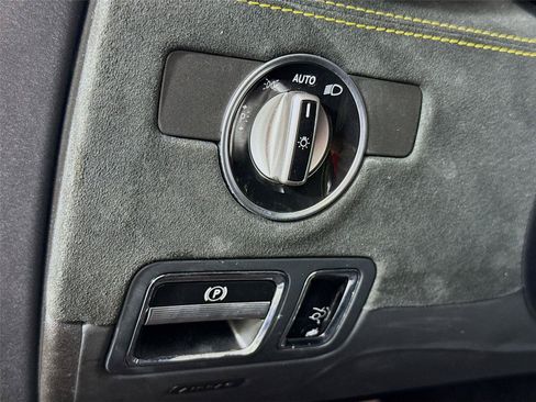 Used 2020 Mercedes-Benz AMG GT R w/ Exclusive Interior Package image 6