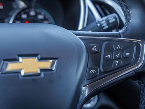 Used 2024 Chevrolet Equinox LT w/ Driver Convenience Package image 25