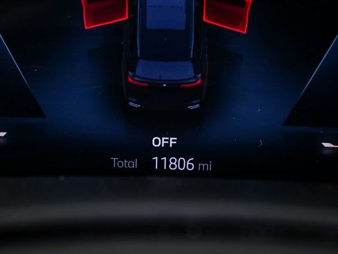 Used 2024 BMW X5 xDrive40i w/ M Sport Package image 13