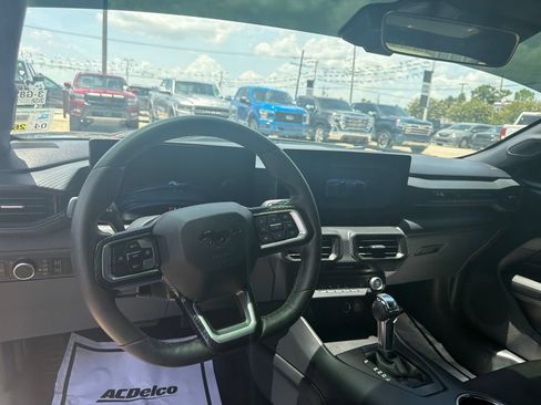 Used 2024 Ford Mustang Coupe RWD image 9