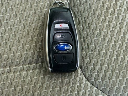 Used 2019 Subaru Forester Premium AWD/4WD image 37