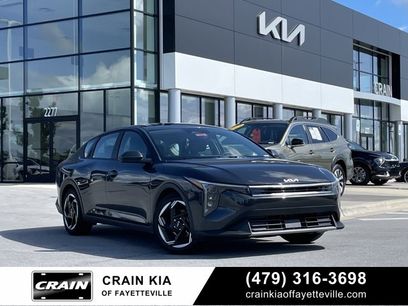New 2025 Kia K4 EX
