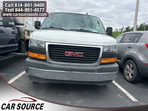 Used 2019 GMC Savana 2500 w/ Driver Convenience Package RWD image 2