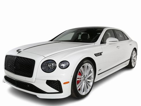 Used 2025 Bentley Flying Spur Plug-In Hybrid image 9