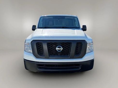 Used 2018 Nissan NV 2500 SV RWD image 3
