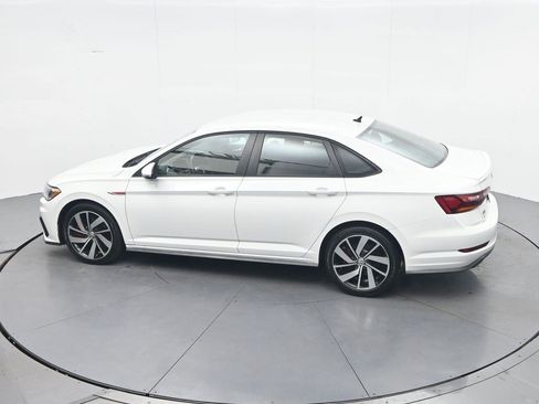 Used 2019 Volkswagen Jetta GLI FWD image 32