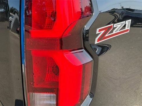 New 2025 Chevrolet Colorado Z71 w/ Z71 Convenience Package 2 image 35