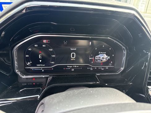 Used 2025 GMC Sierra 1500 Elevation w/ Elevation Premium Package image 18