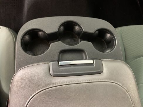 Used 2014 RAM 1500 Express image 23