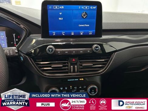 Used 2025 Ford Escape ST-Line image 19