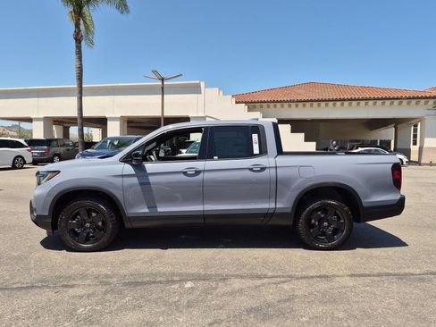 New 2026 Honda Ridgeline Black Edition image 8