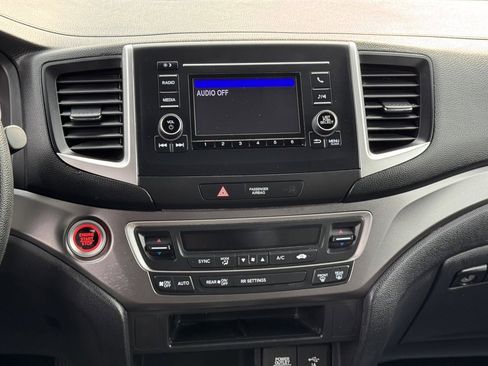 Used 2019 Honda Ridgeline Sport image 25