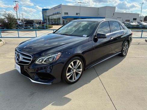 Used 2014 Mercedes-Benz E 350 Sport image 3