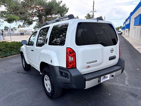 Used 2015 Nissan Xterra X image 5