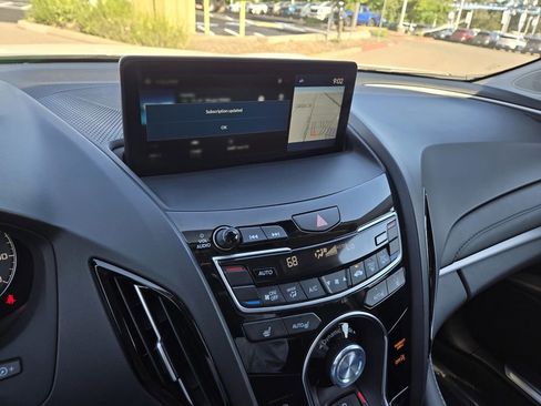 Used 2022 Acura RDX AWD w/ Technology Package image 16