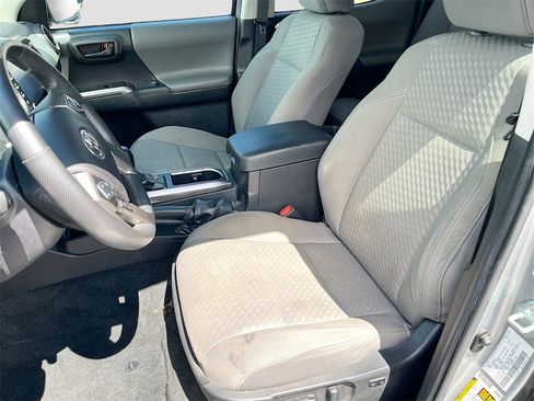 Used 2023 Toyota Tacoma SR5 w/ Technology Package image 19