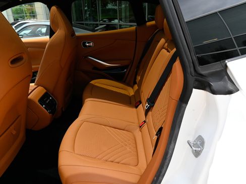 Used 2024 Aston Martin DBX AWD/4WD image 34