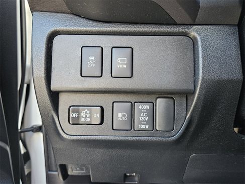 Used 2020 Toyota Tacoma TRD Off-Road image 26