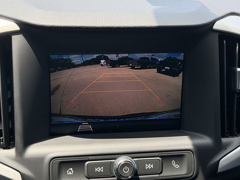 Used 2020 GMC Terrain SLE FWD image 23