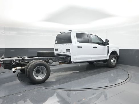 New 2025 Ford F350 XL AWD/4WD image 14