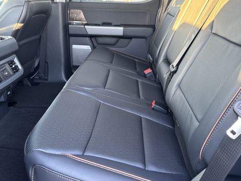 New 2026 Ford F250 Lariat w/ Black Appearance Package image 22