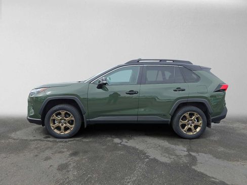 Used 2025 Toyota RAV4 Woodland Edition w/ Weather Package AWD/4WD image 8