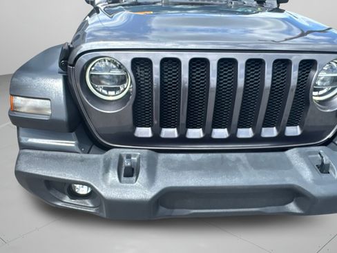 Used 2020 Jeep Wrangler Unlimited Sport S AWD/4WD image 3