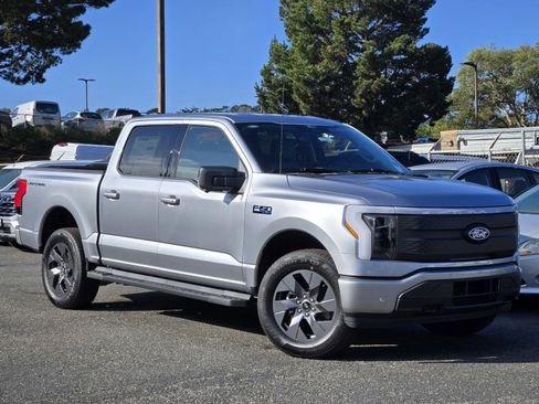 New 2025 Ford F150 Lightning Flash image 2